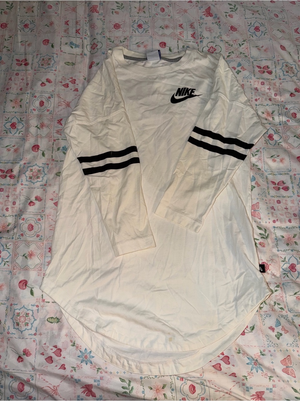 Nike white 3/4 Sleeve Tee with Black logo and saying on back